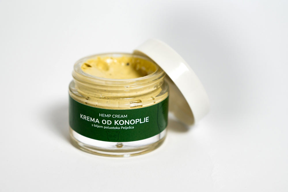 Hemp cream with herbs - Image 12